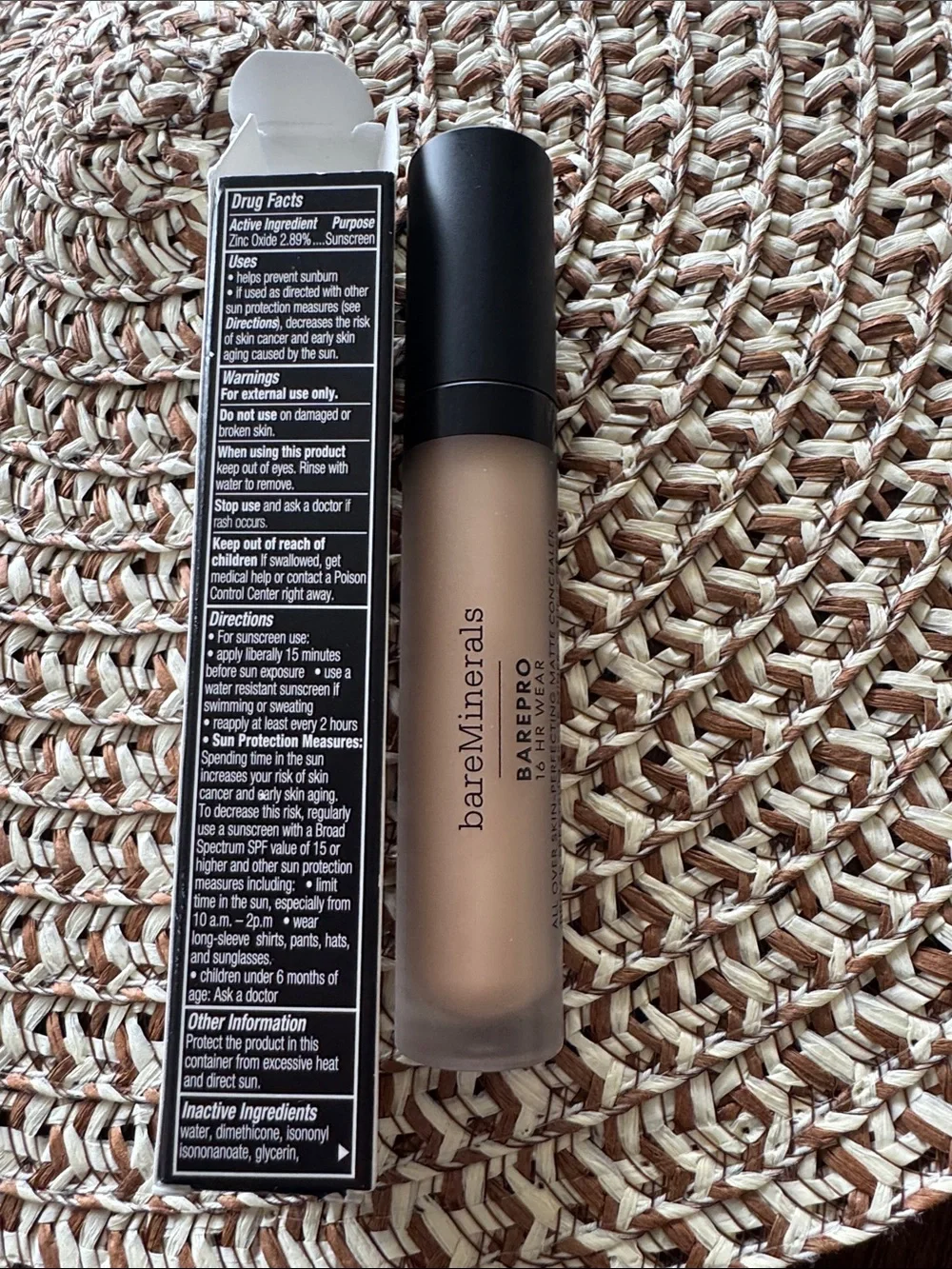 bareMinerals BAREPRO Matte Concealer in Black Packaging